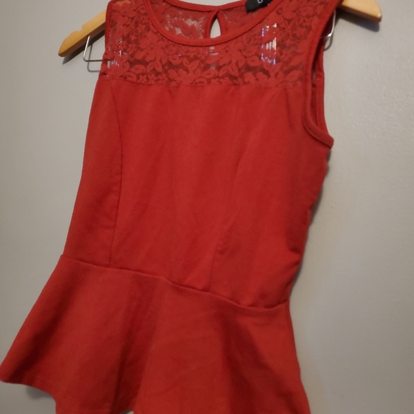 LOT OF 2 - U2B Red/Blue Shirt - Size M (read description) - Picture 4 of 12